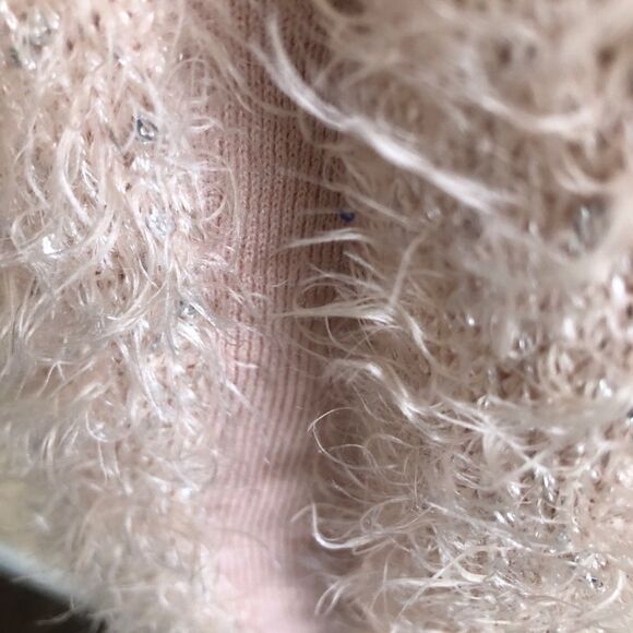 3/$25 TROUVE Knit and Sequin Pink Sweater.Size S - Picture 4 of 11